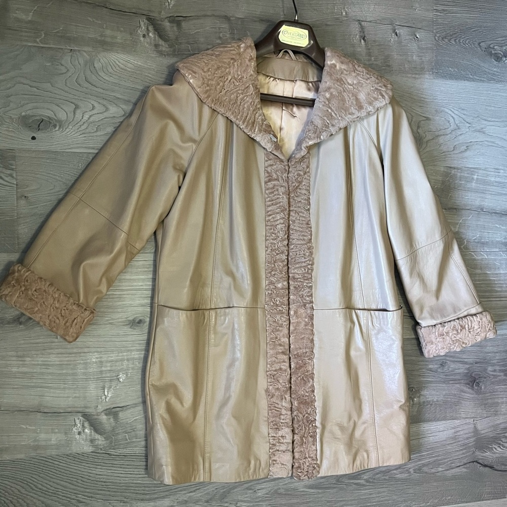 Women’s Vintage Overland Sheep-Skin Leather Coat